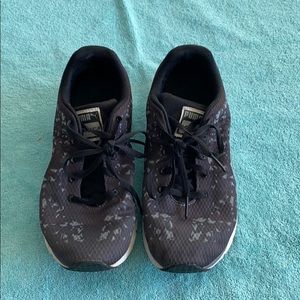 Puma Black & Gray Sneakers